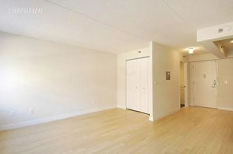 New York City Real Estate | View 516 West 47th Street, S4J | 1 Bath | View 1