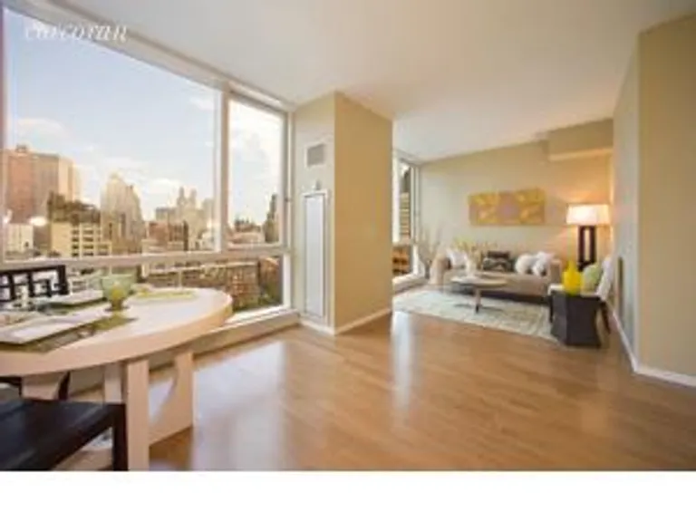 New York City Real Estate | View 200 Chambers Street, 17E | 1 Bed, 1 Bath | View 1