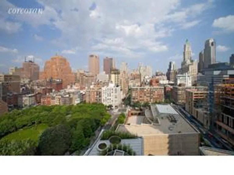 New York City Real Estate | View 200 Chambers Street, 17E | room 2 | View 3