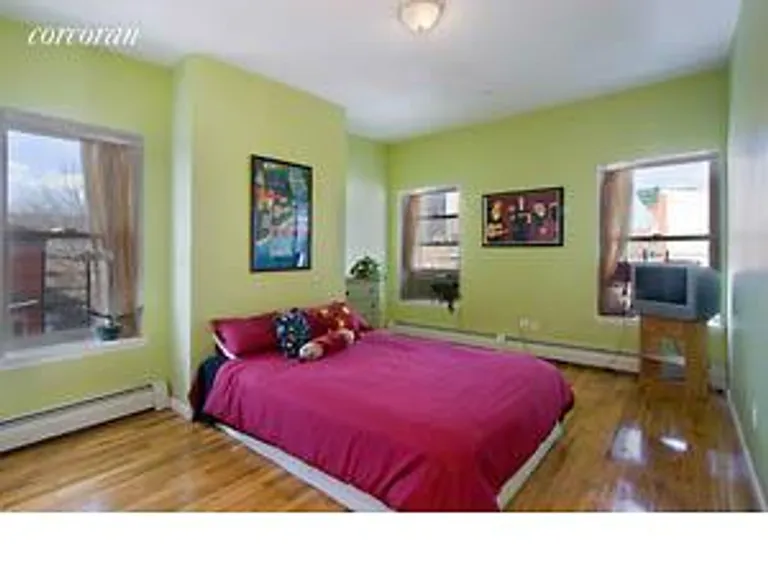 New York City Real Estate | View 233 Greene Avenue, 4C | room 2 | View 3