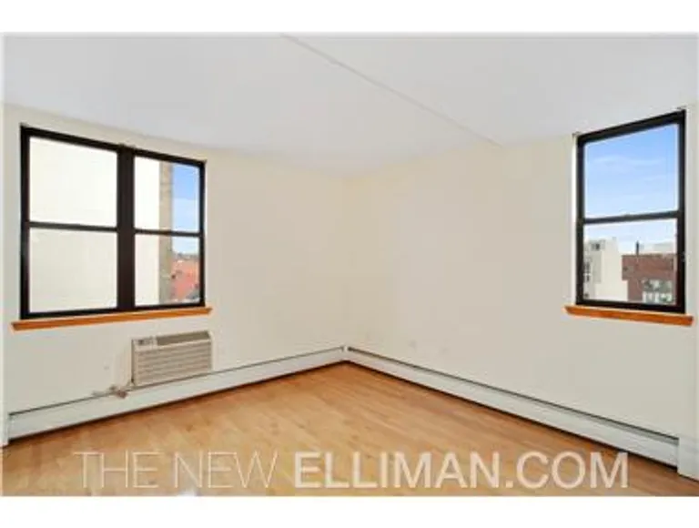 New York City Real Estate | View 231 15th Street, 5A | 2 Beds, 2 Baths | View 3