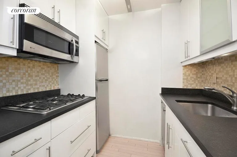 New York City Real Estate | View 115 East 9th Street, 3J | Kitchen | View 4