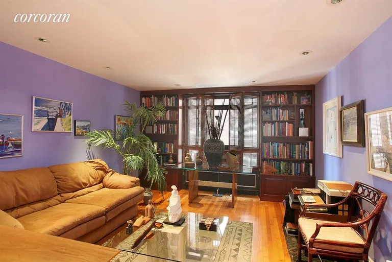 New York City Real Estate | View 2 Beekman Place, 5F | Living Room | View 2