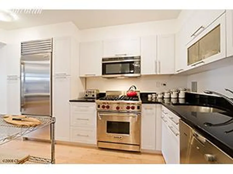 New York City Real Estate | View 200 East 27th Street, 1F | 2 Beds, 2 Baths | View 1