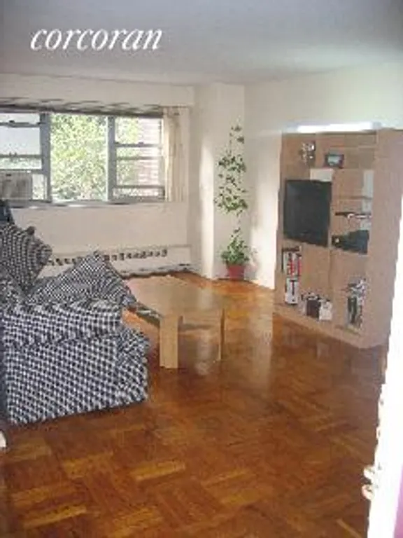 New York City Real Estate | View 230 Jay Street, 4-F | 1 Bed, 1 Bath | View 1