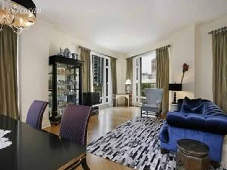 New York City Real Estate | View 15 Central Park West, 7G | 2 Beds, 2 Baths | View 1