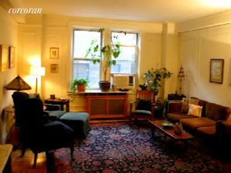 New York City Real Estate | View 315 West 106th Street, 3C | 2 Beds, 2 Baths | View 1