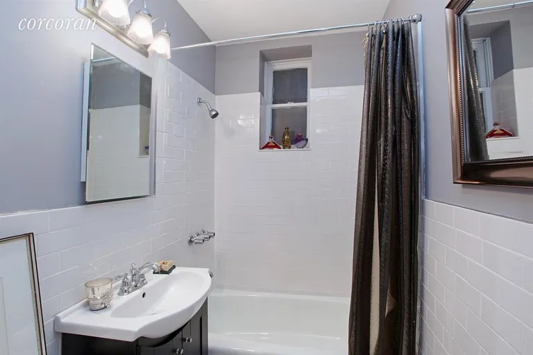 New York City Real Estate | View 66 Montague Street, 1R | Bathroom | View 4