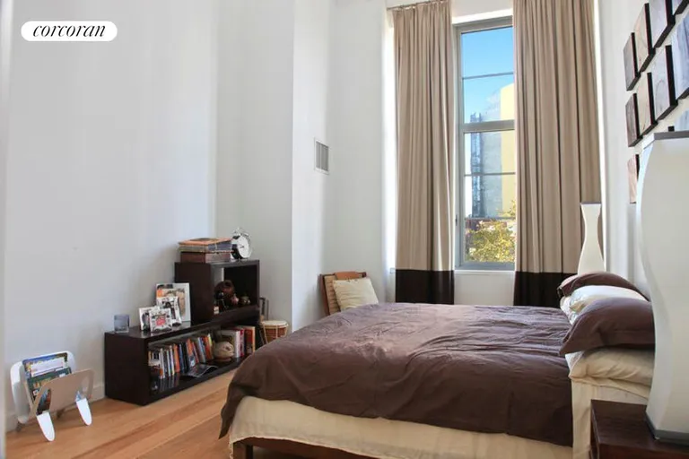 New York City Real Estate | View 27-28 Thomson Avenue, 244 | room 3 | View 4