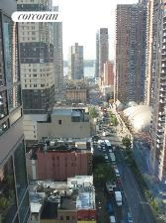 New York City Real Estate | View 350 West 42Nd Street, 20C | room 5 | View 6