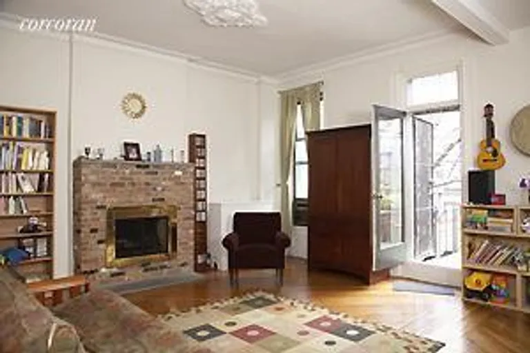 New York City Real Estate | View 449 9th Street, 1R | 2 Beds, 1 Bath | View 1