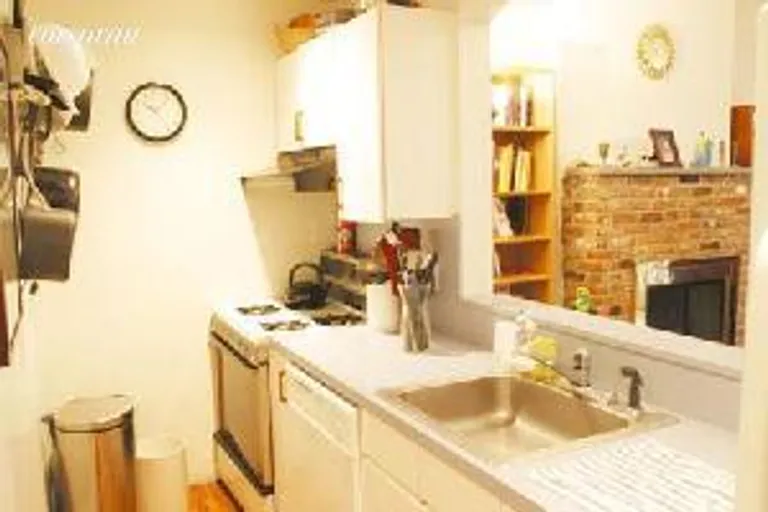 New York City Real Estate | View 449 9th Street, 1R | room 1 | View 2