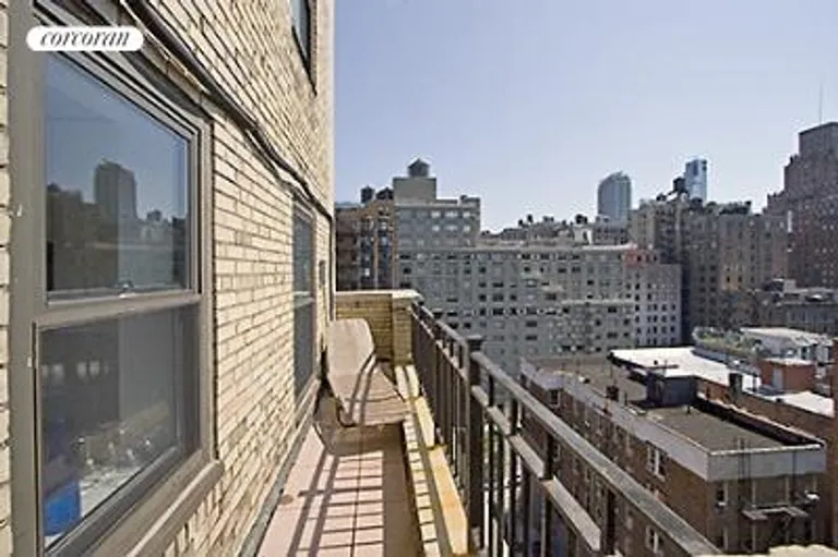 New York City Real Estate | View 230 Riverside Drive, 10N | room 7 | View 8