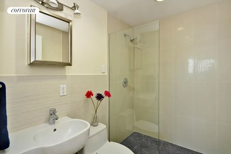 New York City Real Estate | View 20 Tiffany Place, PH | room 6 | View 7
