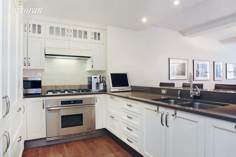 New York City Real Estate | View 27 West 72nd Street, 611 | Kitchen | View 3