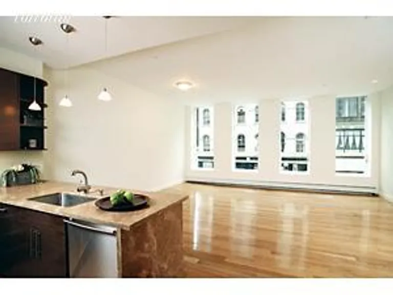 New York City Real Estate | View 88 Chambers Street, 201 | room 1 | View 2