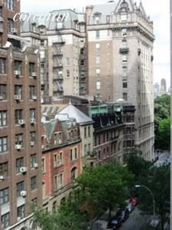 New York City Real Estate | View 27 West 72nd Street, 1212 | 1 Bed, 2 Baths | View 1