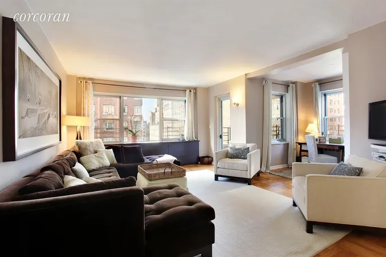 New York City Real Estate | View 11 Fifth Avenue, 10OP | 4.5 Beds, 2 Baths | View 1