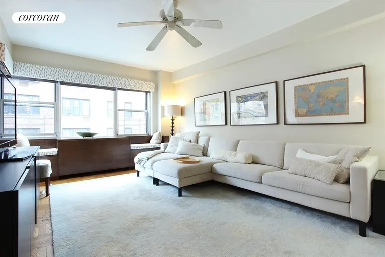 New York City Real Estate | View 11 Fifth Avenue, 10OP | Den | View 3