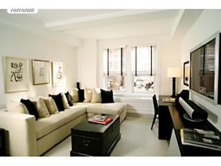 New York City Real Estate | View 27 West 72nd Street, 1502 | room 4 | View 5