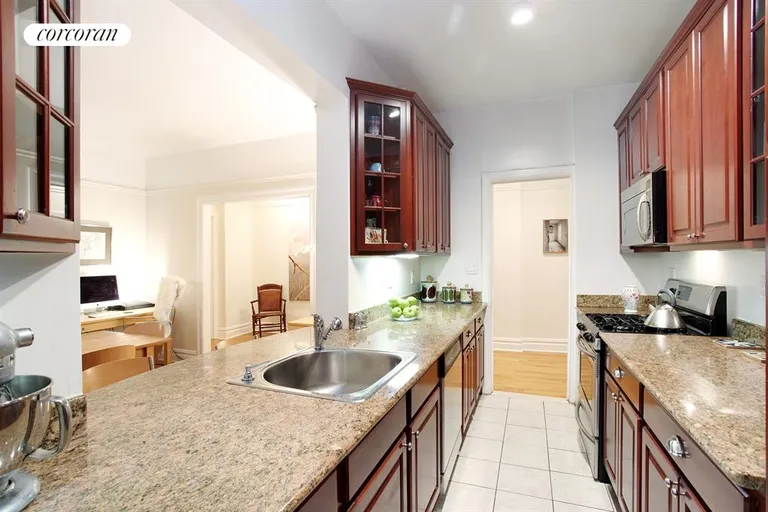 New York City Real Estate | View 225 Eastern Parkway, 2J | Stunning kitchen... | View 4