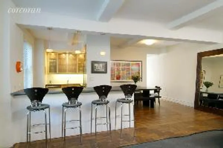 New York City Real Estate | View 160 West 77th Street, 3A | room 1 | View 2