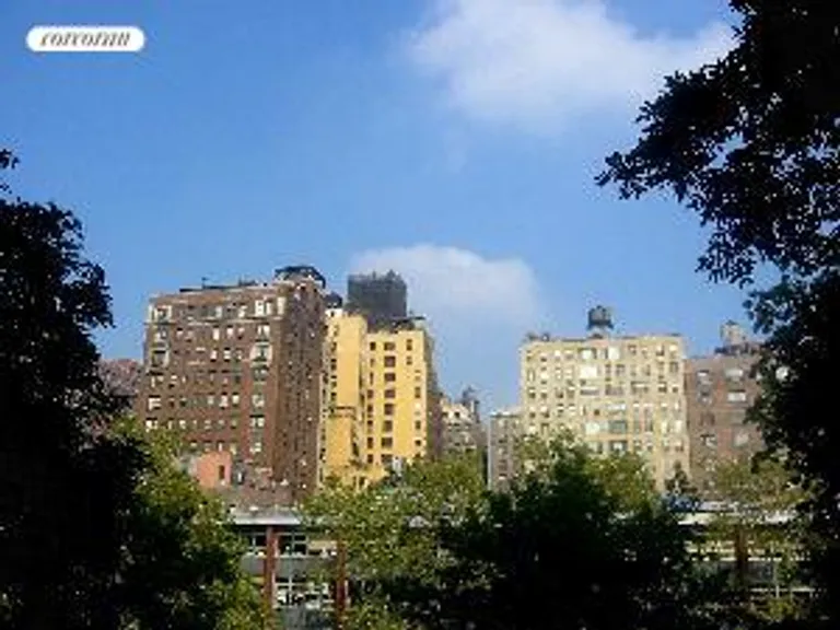 New York City Real Estate | View 160 West 77th Street, 3A | room 5 | View 6