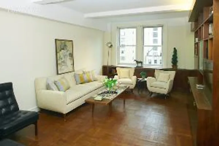 New York City Real Estate | View 11 West 69th Street, 9A | 2 Beds, 2 Baths | View 1