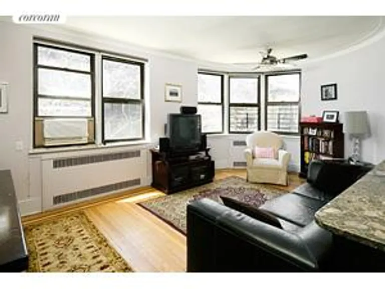 New York City Real Estate | View 45 Plaza Street West, 2D | room 1 | View 2
