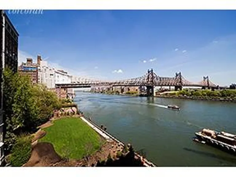New York City Real Estate | View 25 Sutton Place South, 7E | 2 Beds, 2 Baths | View 1