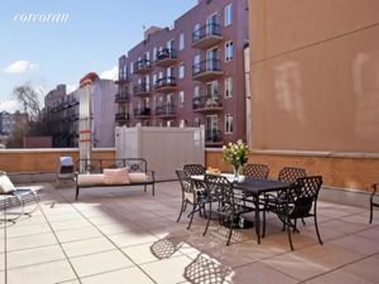 New York City Real Estate | View 302 2Nd Street, 2B | 1 Bed, 1 Bath | View 1