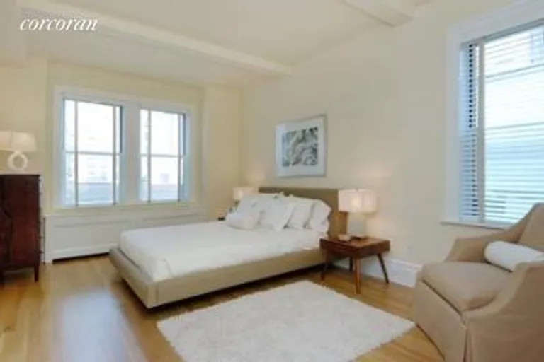 New York City Real Estate | View 845 West End Avenue, 8A | room 2 | View 3