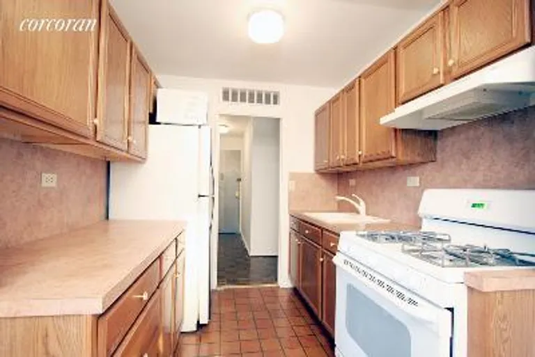New York City Real Estate | View 195 Willoughby Avenue, 412 | room 1 | View 2