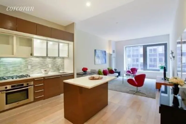 New York City Real Estate | View 75 Wall Street, 26F | 1 Bed, 2 Baths | View 1
