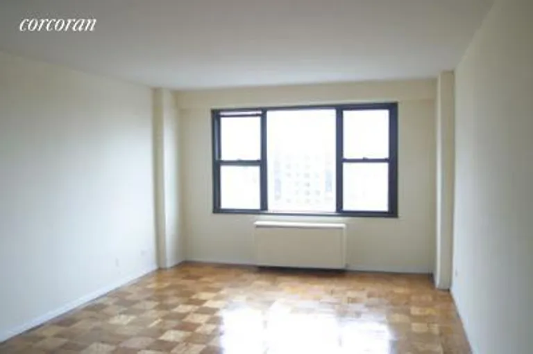 New York City Real Estate | View 85 Livingston Street, 17E | 1 Bed, 1 Bath | View 1