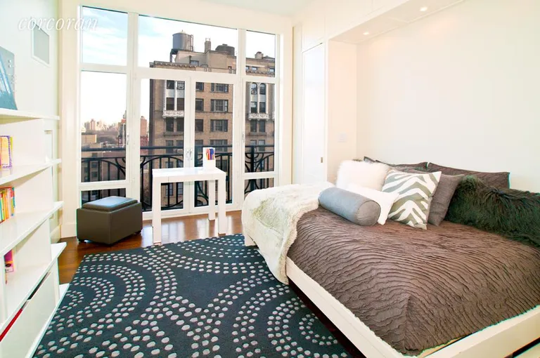 New York City Real Estate | View 205 West 76th Street, PH3AN | room 4 | View 5