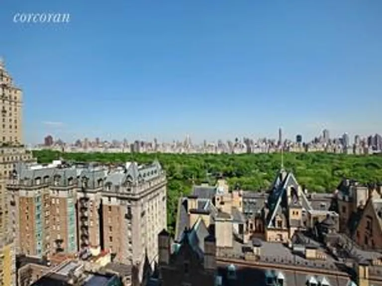 New York City Real Estate | View 15 West 72Nd Street, 24C | room 1 | View 2