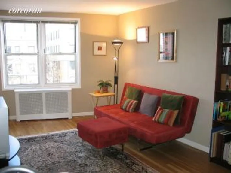 New York City Real Estate | View 330-340 Haven Avenue, 6B | 2 Beds, 1 Bath | View 1