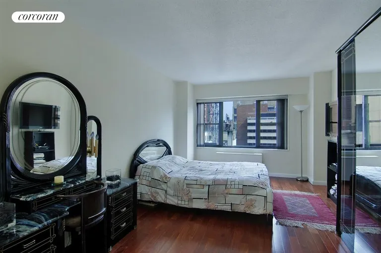 New York City Real Estate | View 20 West 64th Street, 9L | Master Bedroom | View 3