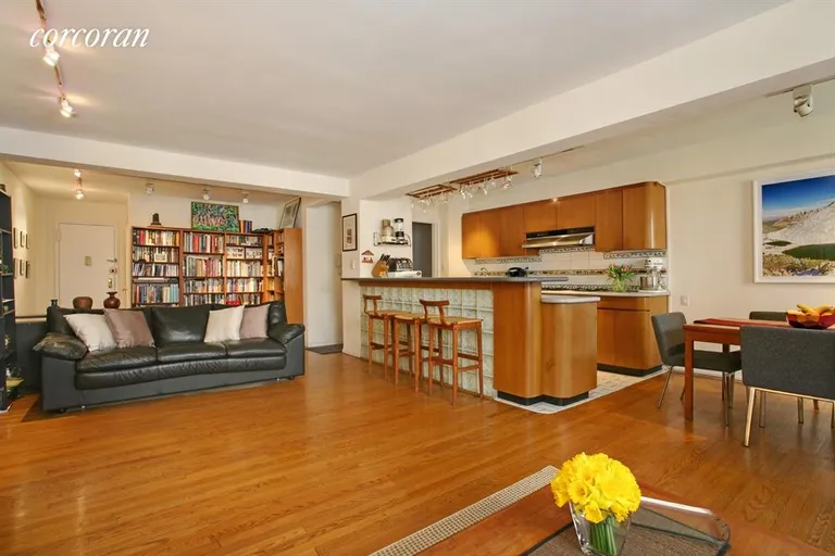 New York City Real Estate | View 30 East 9th Street, 6L | Living Room | View 6
