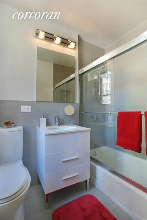 New York City Real Estate | View 30 East 9th Street, 6L | Bathroom | View 8