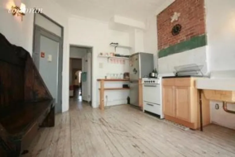 New York City Real Estate | View 158 Grand Street, 3L | room 1 | View 2