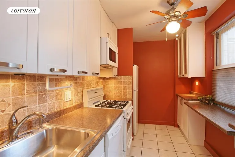 New York City Real Estate | View 340 East 80th Street, 4M | Kitchen | View 3