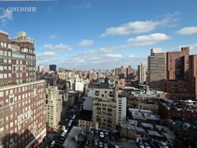 New York City Real Estate | View 151 East 85th Street, PHJH | room 2 | View 3