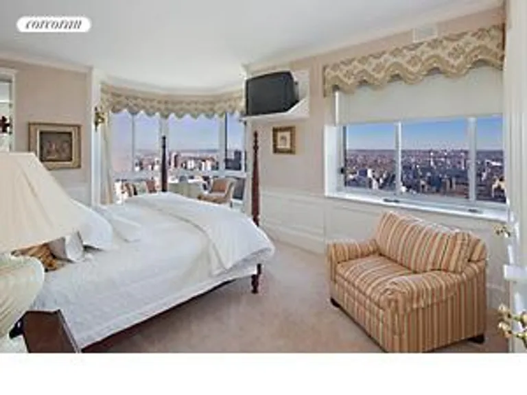 New York City Real Estate | View 200 East 65th Street, 46N | room 4 | View 5