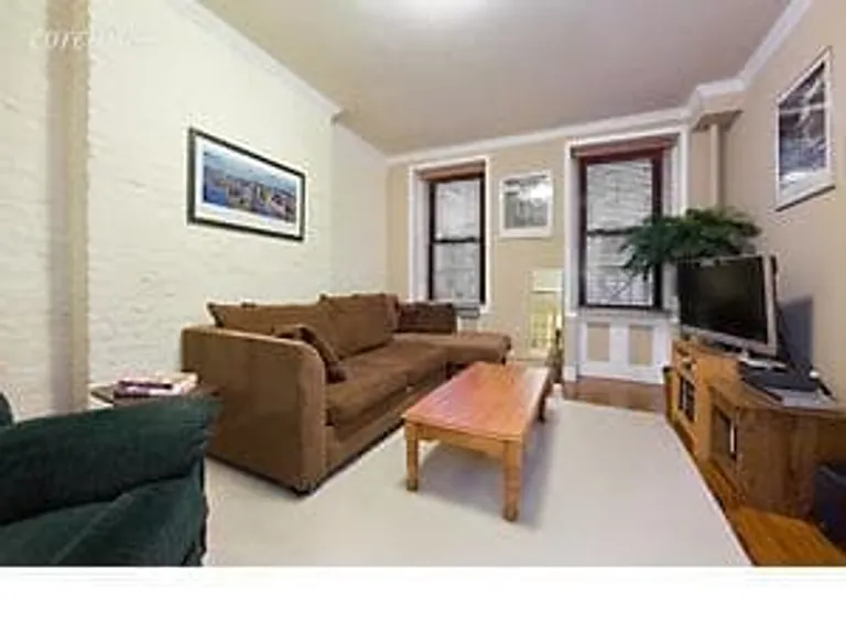 New York City Real Estate | View 220 East 82nd Street, 4FW | 1 Bed, 1 Bath | View 1