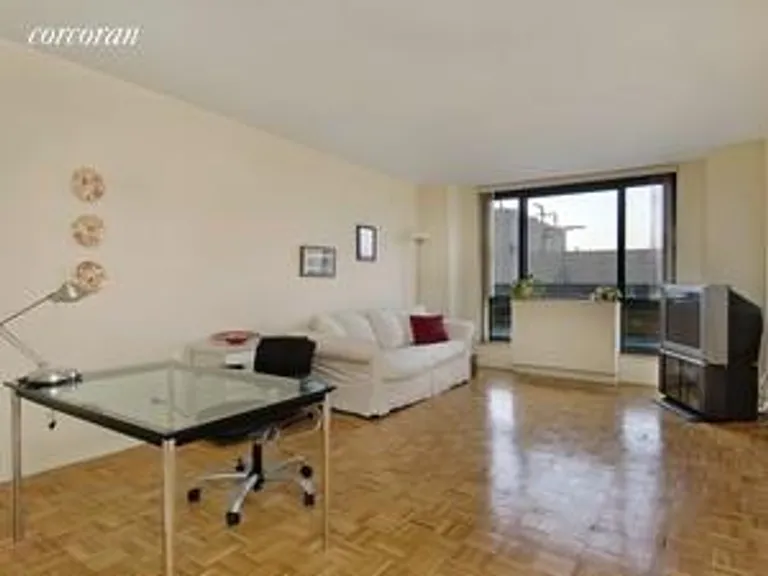 New York City Real Estate | View 1 Irving Place, V19D | 1 Bed, 1 Bath | View 1