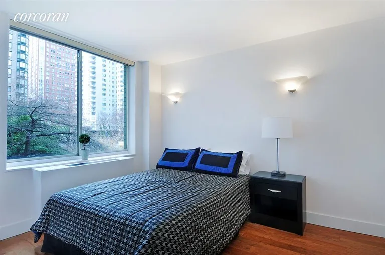 New York City Real Estate | View 220 East 65th Street, 3K | Bedroom | View 5