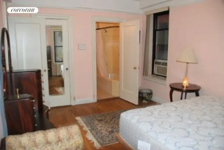 New York City Real Estate | View 60 West 68th Street, 2F | room 10 | View 11