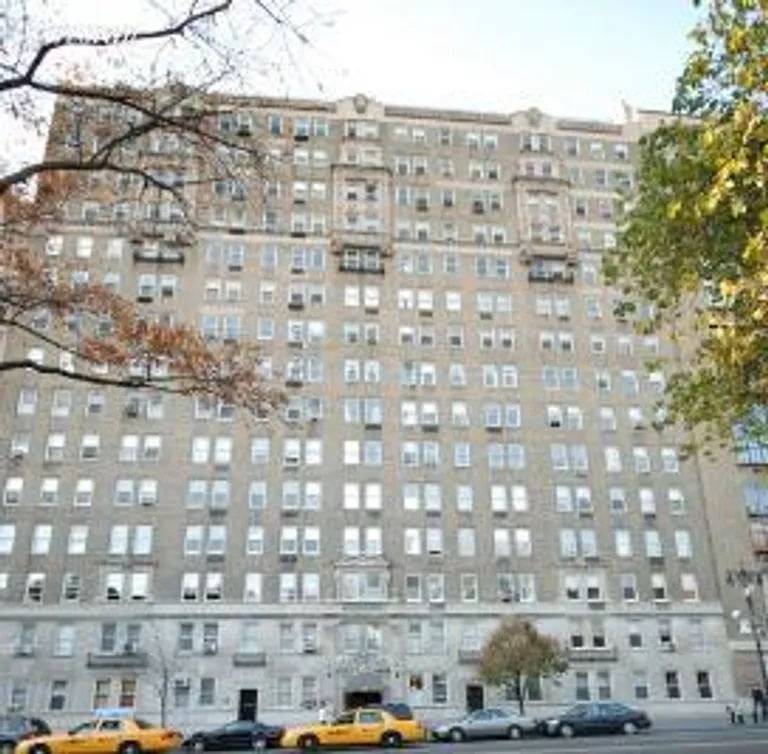 New York City Real Estate | View 65 Central Park West, 15E | room 2 | View 3